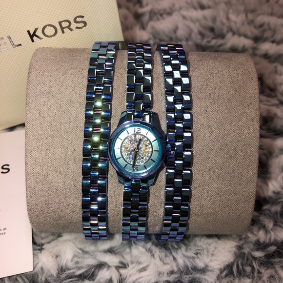 Michael Kors Petite Runway Blue Triple Wrap Watch - Picture 4 of 8